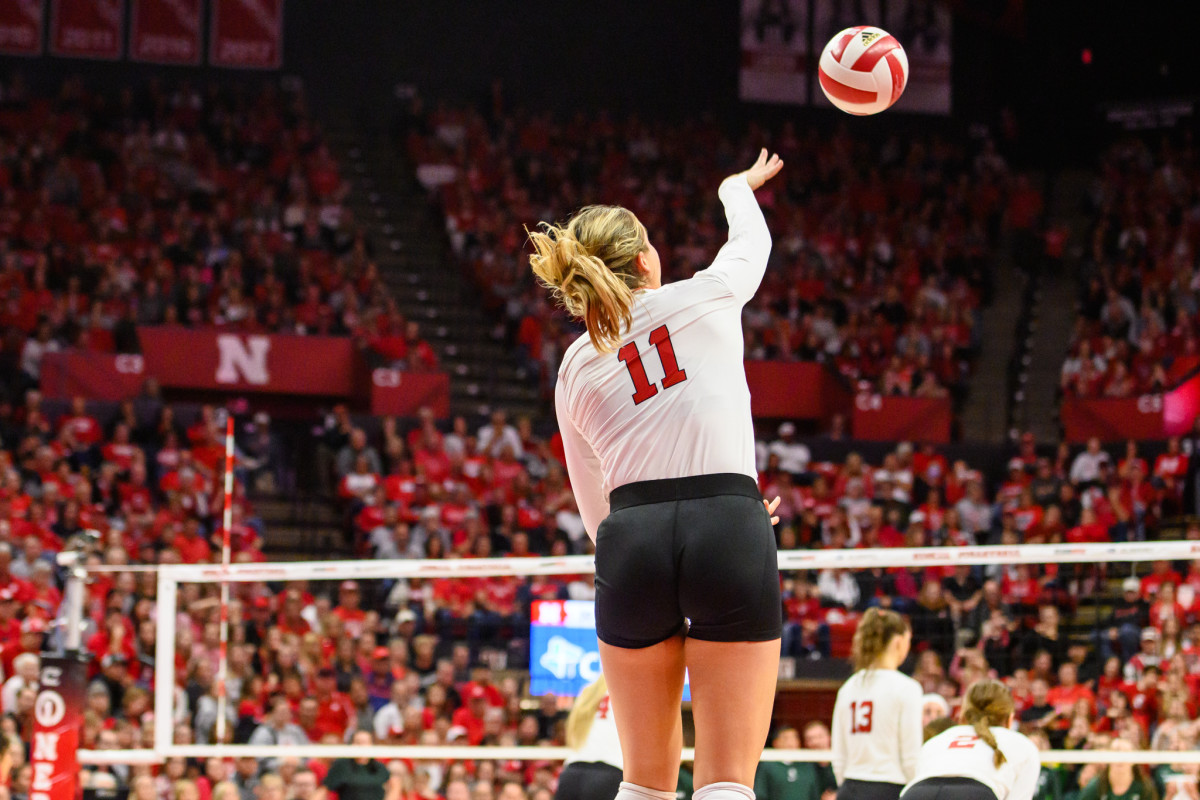 10_Hayden Kiubik_VB vs Michigan State 1013